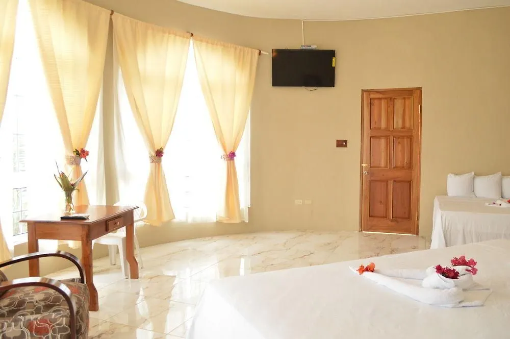 Waters Edge Guest House Montego Bay Privatunterkunft